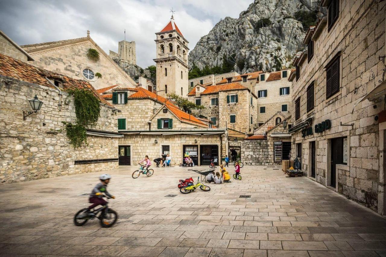 Apartments Joko Omiš Exteriör bild